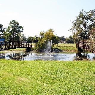 Columbia Lakes Hotel