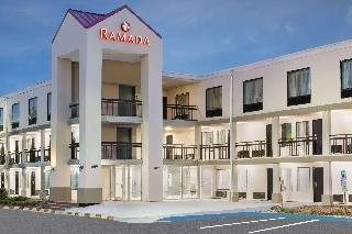 Clarion Pointe
