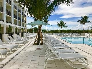 Hutchinson Shores Resort & Spa