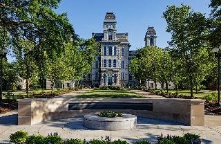 Sheraton Syracuse University Hotel & Conference Center