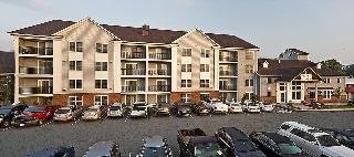 White River Inn & Suites