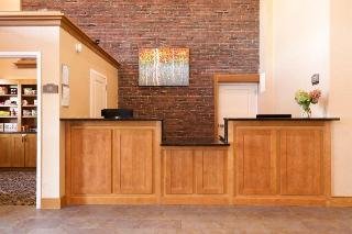 White River Inn & Suites