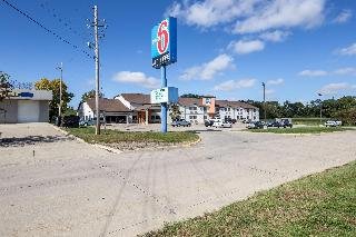 Motel 6 Waterloo