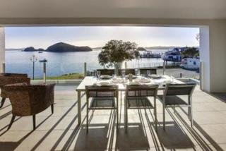 The Waterfront Suites