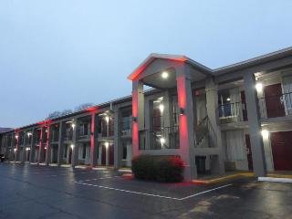Red Roof Inn Evergreen