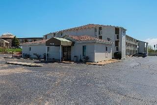 Motel 6 Blue Springs
