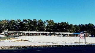Roadway Inn