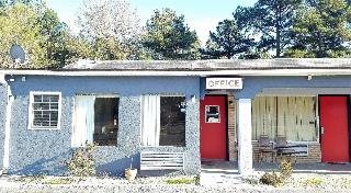 Roadway Inn
