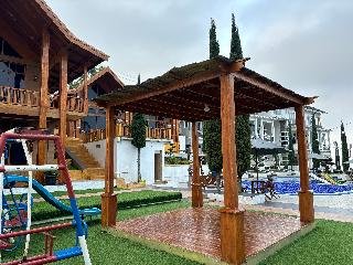 Green Hero Darajat Hotel
