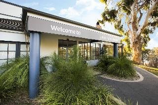 Lake Hume Resort