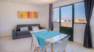 Apartamentos los Lentiscos by Mij
