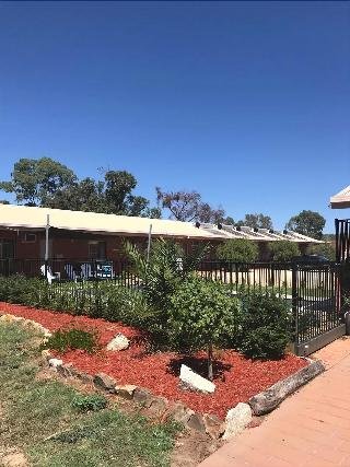 Bridge Motor Inn