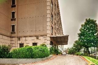 SureStay Plus Hotel by Best Western Houston Medical Center