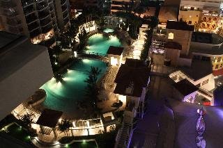 Mantra Towers of Chevron by PeepSleep
