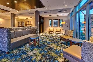 Holiday Inn Express & Suites Cedar Springs – Grand Rapids N