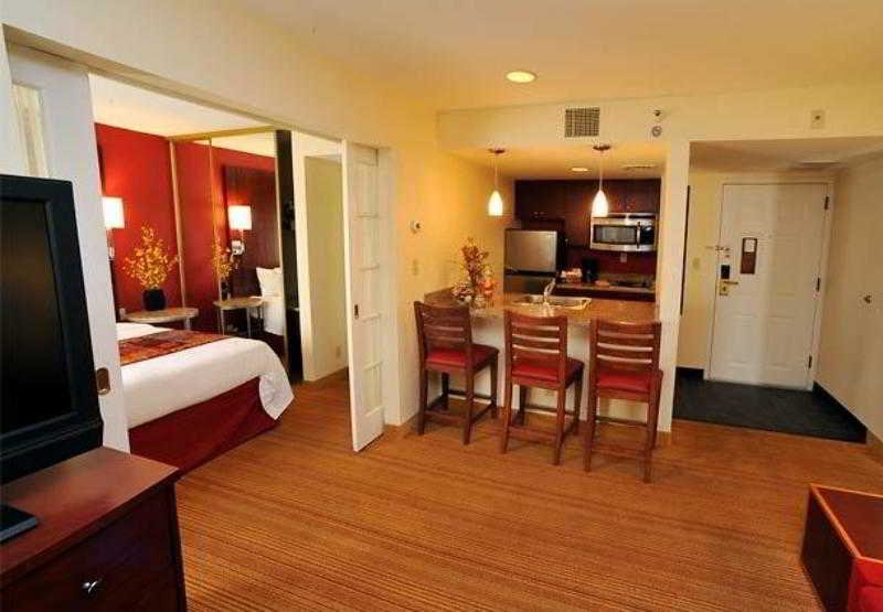 Residence Inn Boston Tewksbury/Andover
