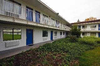 Motel 6 Washington DC Southeast - Camp Springs