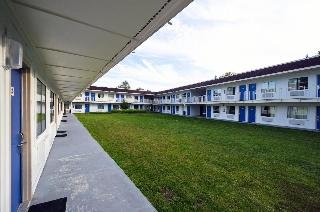Motel 6 Washington DC Southeast - Camp Springs