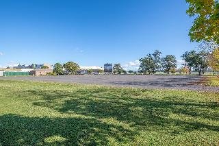 Hawkesbury Race Club Motel