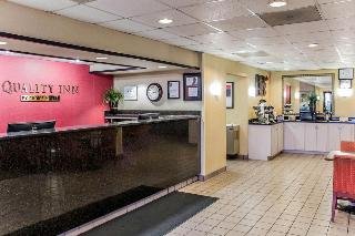 Quality Inn Roanoke Rapids