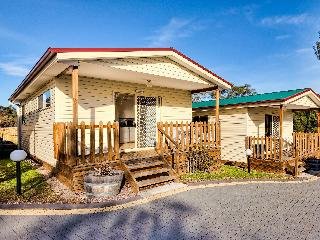 Wintersun Gardens Motel