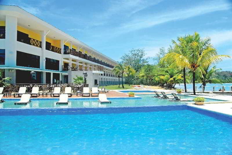 Hotel Playa Tortuga & Beach Resort