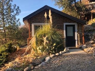 HI Yosemite Bug Rustic Mountain Resort Hostel
