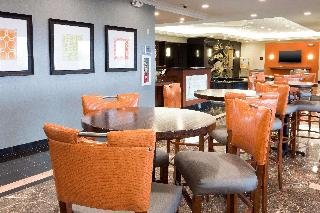 Drury Inn & Suites Creve Coeur - St. Louis