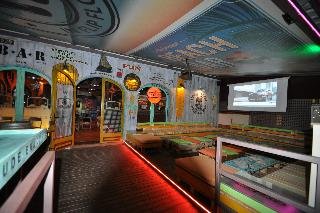 Aparthotel Safari