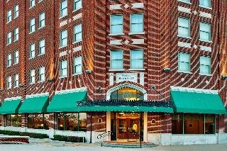 Drury Plaza Hotel Broadview Wichita