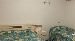 Evancourt Motel