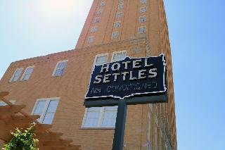 Hotel Settles