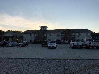 Boulders Inn & Suites Manning
