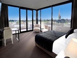 Corporate Living Accommodation Hawthorn Residences