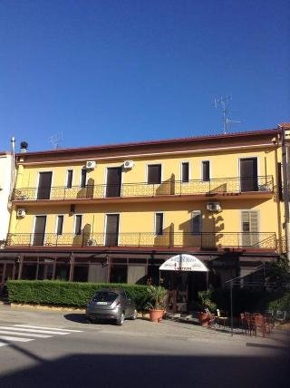 Hotel 4 Lampioni