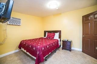 El Patio Inn