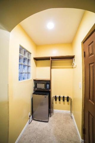 El Patio Inn