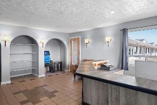 Travelodge by Wyndham Grand Falls