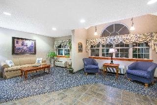 Microtel Inn & Suites by Wyndham Hazelton/Bruceton Mills