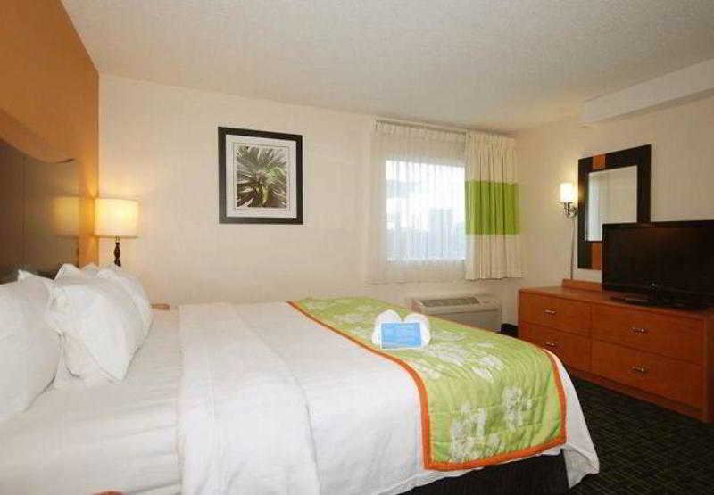 Fairfield Inn Boston Dedham