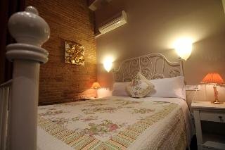 Hostal Orleans Barcelona