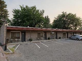 Lewis & Clark Motel of Three Forks