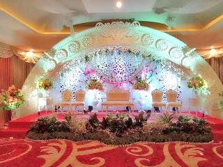 Her Hotel & Trade Center Balikpapan