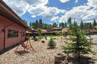 Roundhouse Resort