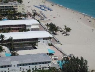 Sahara Beach Club