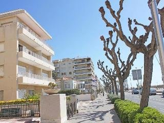 Apartamentos Sol y Mar Segur