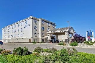 Weyburn Canalta Hotel