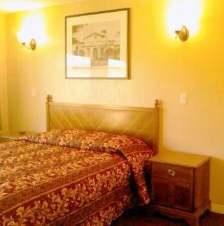 Aqua Inn Motel