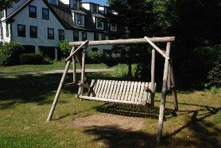 Follansbee Inn