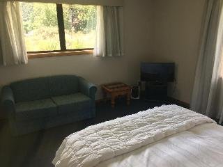 Alpine Lodge